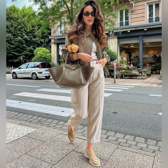 Zara topstitched pocket bomber - Picture 2 of 16